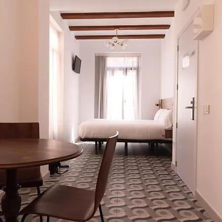 Hotel 19-30 Valenza