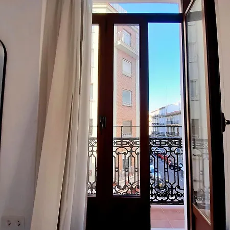 Hotel 19-30