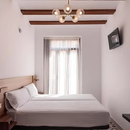 Hotell 19-30