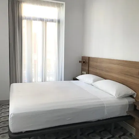 Hotel 19-30 Valencia