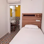 19-30 Otel 2*
